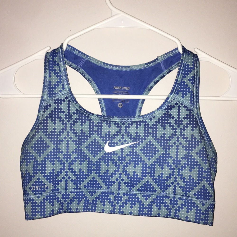 Nike Pro sports bra